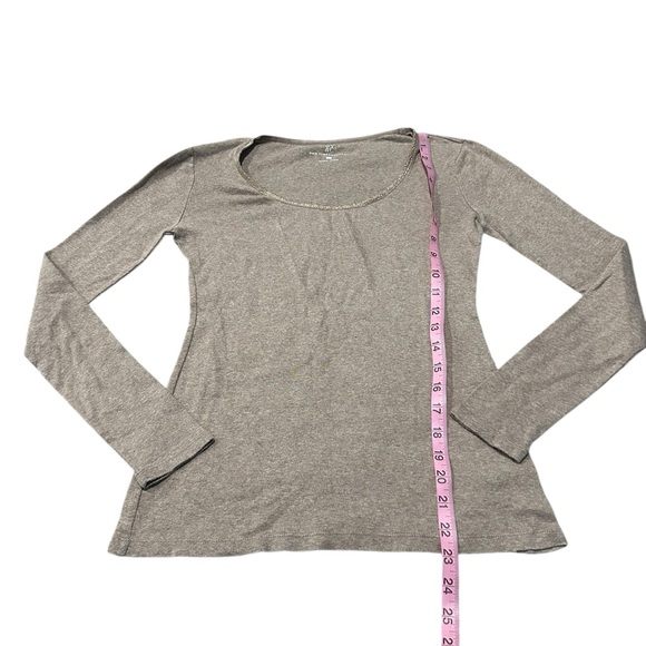 3/$15 NY&C brown long sleeve T-shirt - Picture 2 of 5